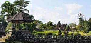 Bali Temples Sunset Tour: Taman Ayun and Tanah Lot